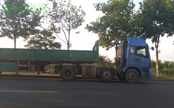 团风物流公司运输车